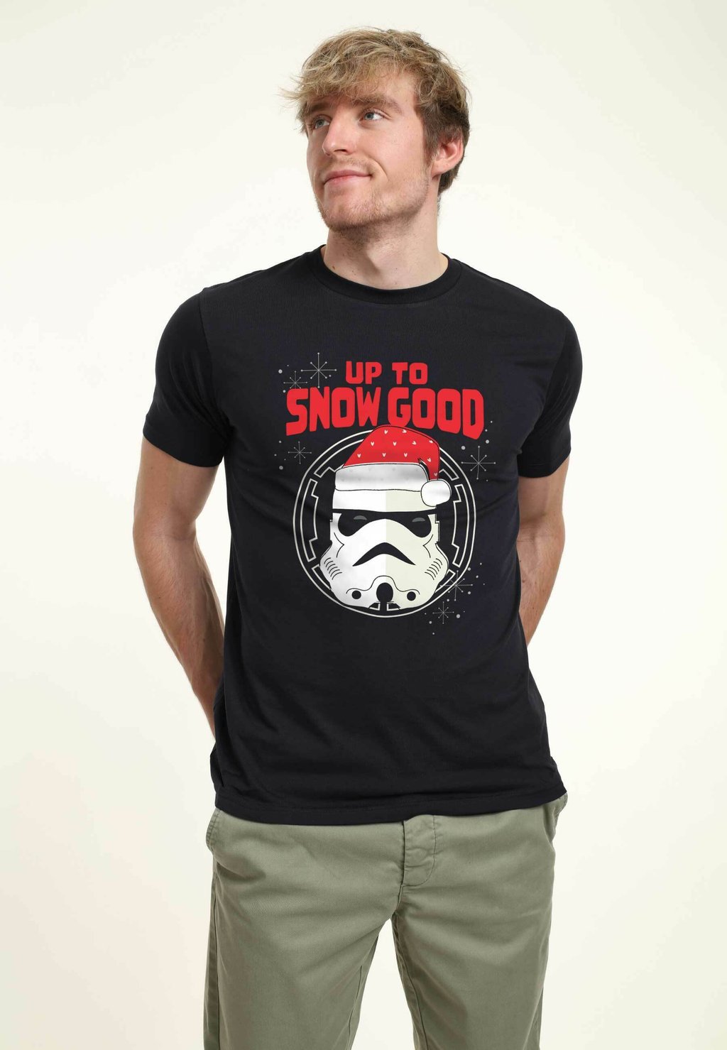 Футболка с принтом STAR WARS: CLASSIC SNOW GOOD TROOPER UNISEX Star Wars, темно-синий
Футболка с принтом STAR WARS: CLASSIC SNOW GOOD TROOPER UNISEX Star Wars, темно-синий