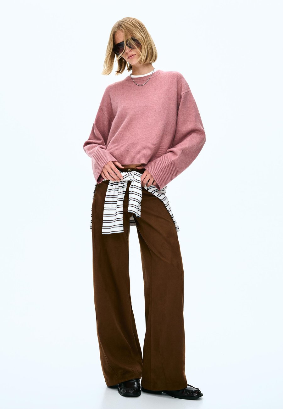 Джемпер Bershka WITH HEM, Light Pink
Джемпер Bershka WITH HEM, Light Pink