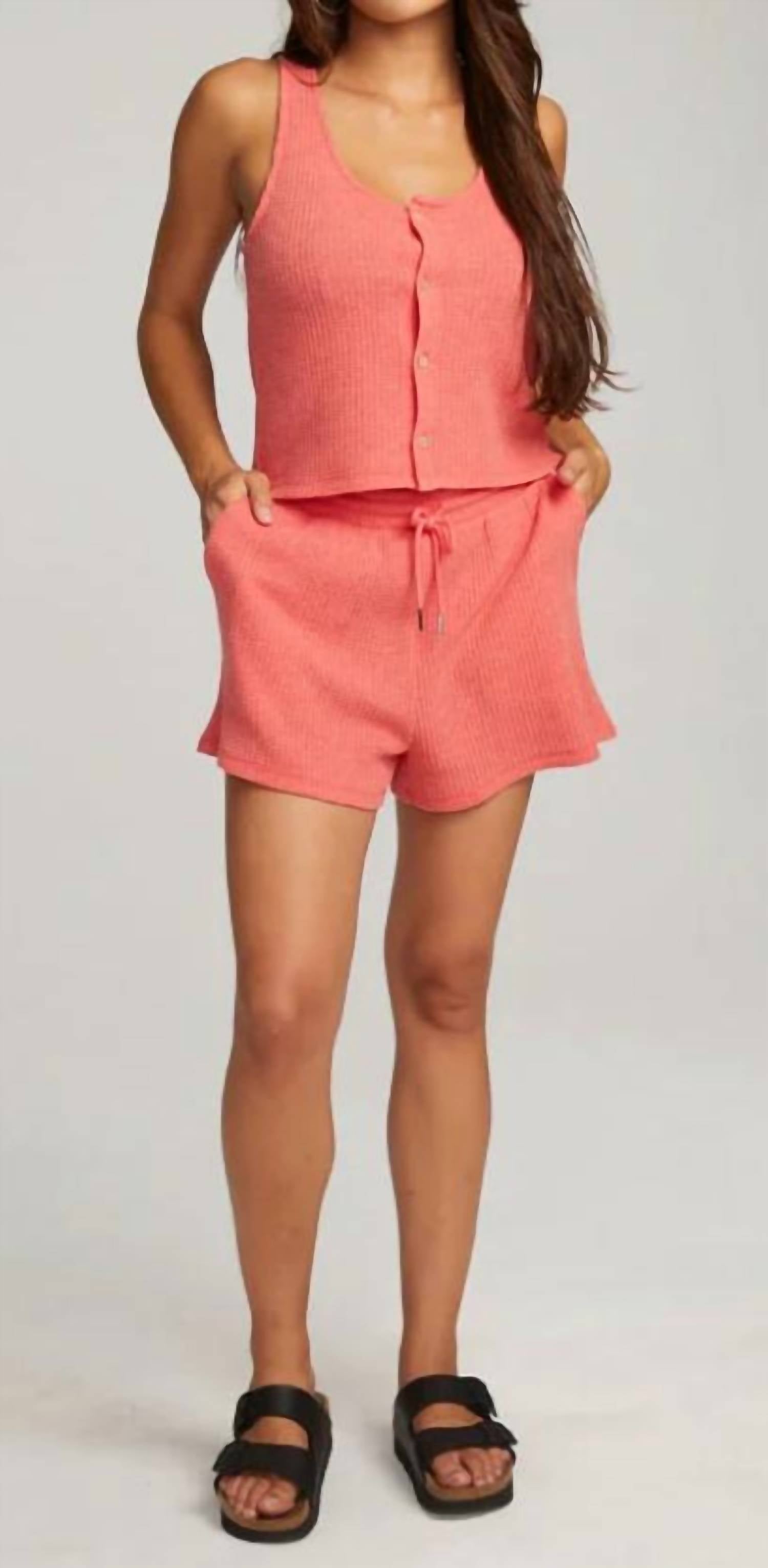 Майка женская Chaser, цвет flame
Майка женская Chaser, цвет flame