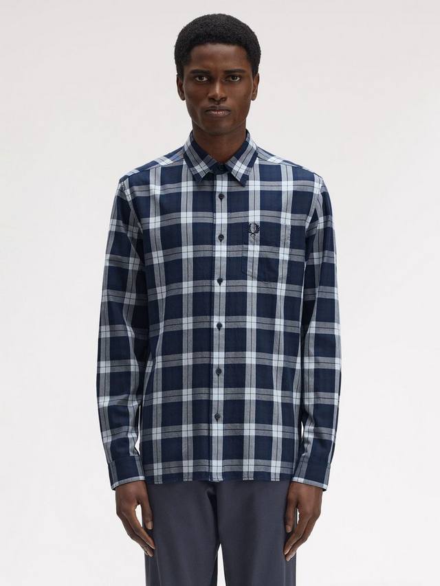 Тканевая рубашка из тартана Fred Perry
Тканевая рубашка из тартана Fred Perry