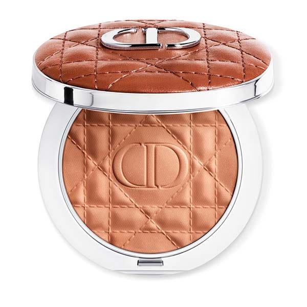 Бронзирующая пудра с естественным финишем DIOR Forever Nude Bronze Polvos, 05 Intense luminoso
Бронзирующая пудра с естественным финишем DIOR Forever Nude Bronze Polvos, 05 Intense luminoso