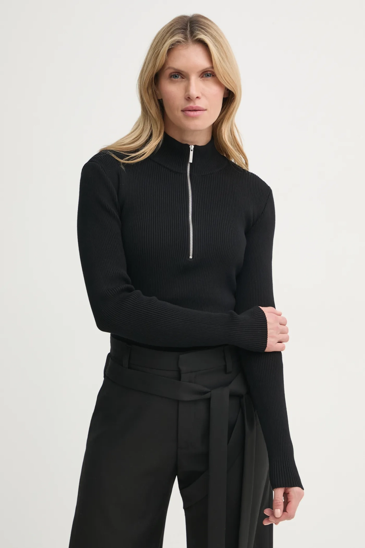 Свитер Gestuz, черный
Свитер Gestuz, черный