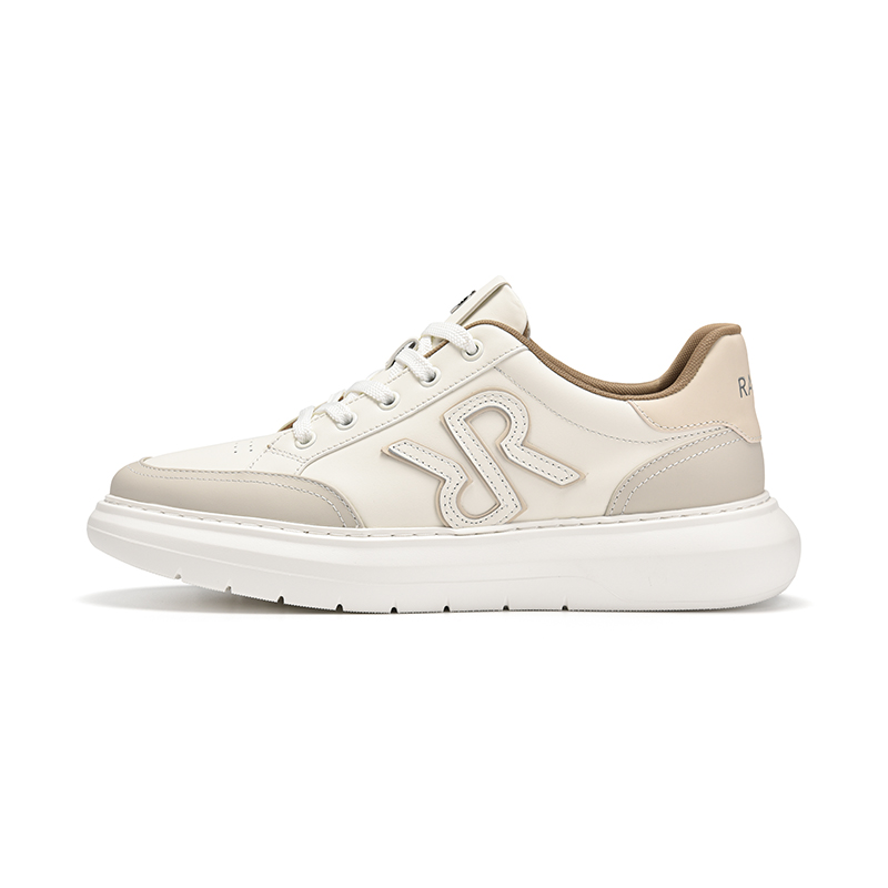 RARE Низкие повседневные туфли мужские бежевого цвета
RARE Низкие повседневные туфли мужские бежевого цвета