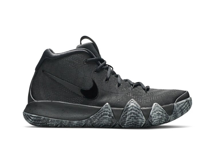 Кроссовки Nike Kyrie 4 'Blackout', черный
Кроссовки Nike Kyrie 4 'Blackout', черный