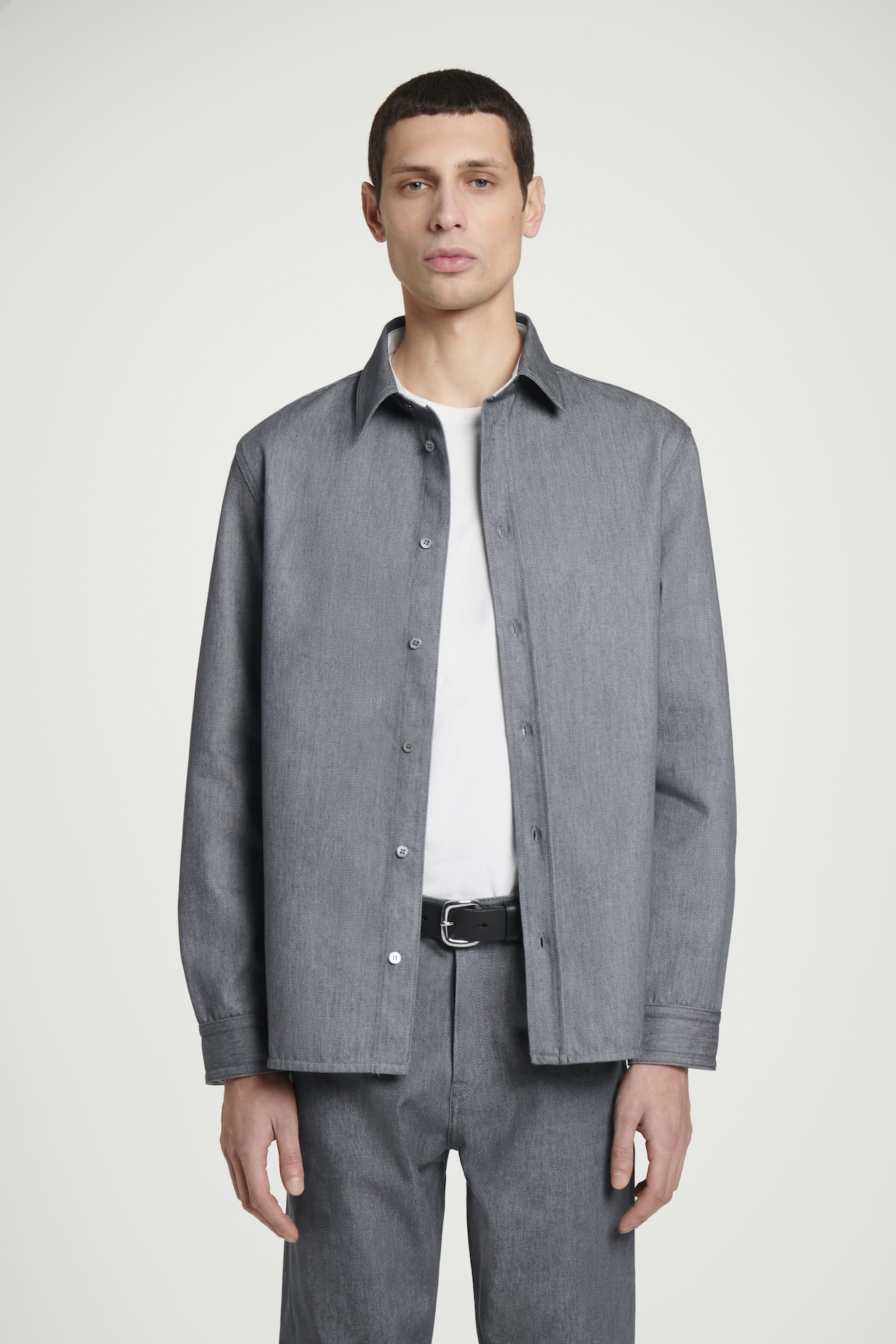 Джинсовая рубашка свободного покроя COS, серый
Джинсовая рубашка свободного покроя COS, серый