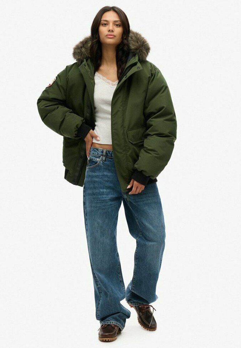 Зимняя куртка Superdry, зеленый
Зимняя куртка Superdry, зеленый