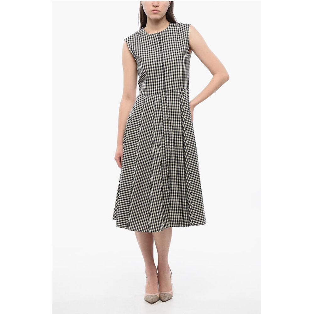 Платье-рубашка без рукавов в клетку Woolrich, двухцветный
Платье-рубашка без рукавов в клетку Woolrich, двухцветный