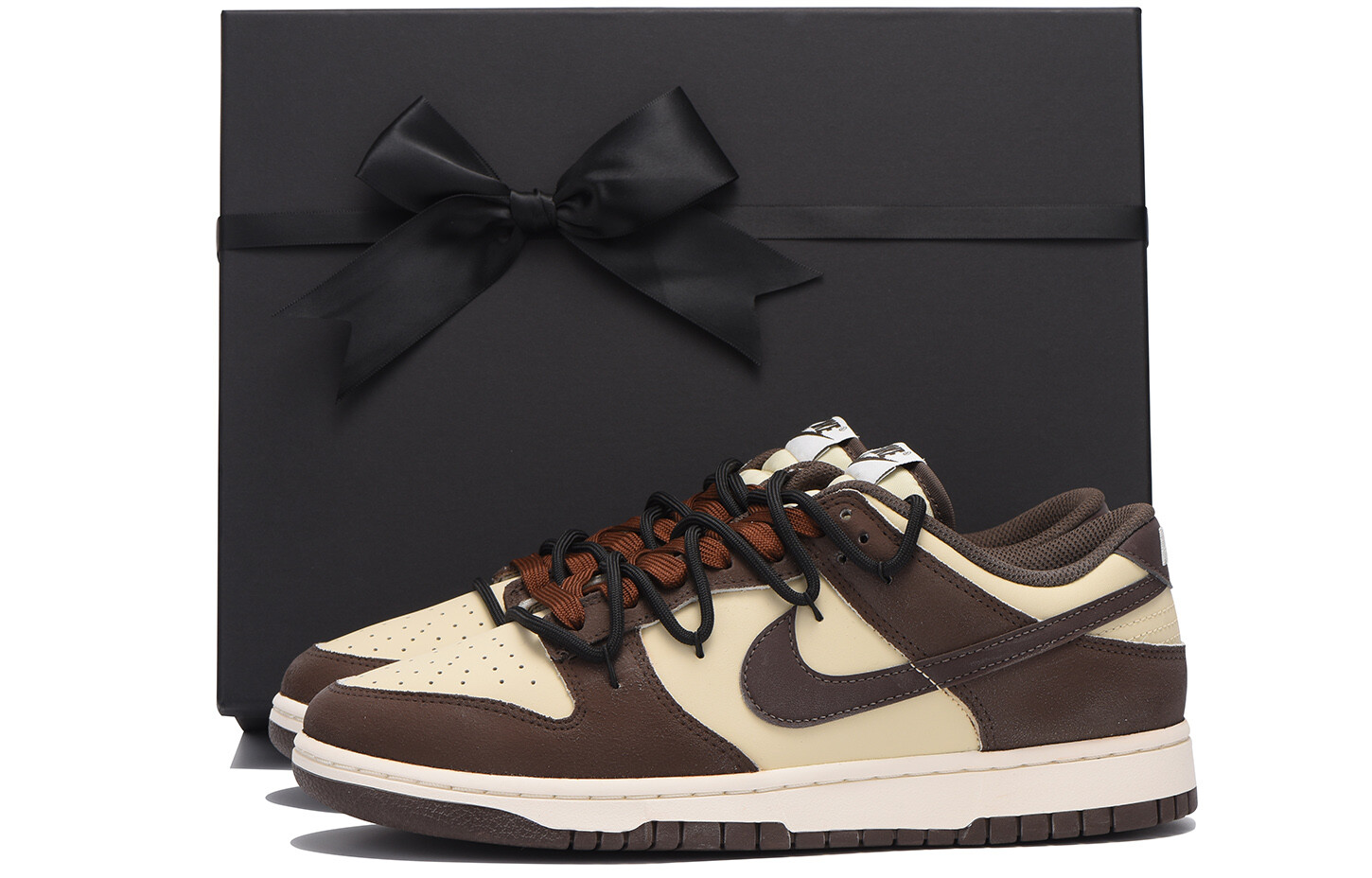 Кроссовки Nike Dunk Skateboarding Shoes Unisex Low-top Brown/beige, цвет Apricot
Кроссовки Nike Dunk Skateboarding Shoes Unisex Low-top Brown/beige, цвет Apricot