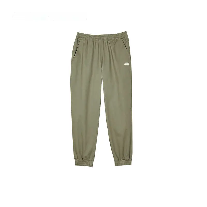 Яркие повседневные спортивные брюки мужские Vetiver Skechers, Vetiver-01Dr
Яркие повседневные спортивные брюки мужские Vetiver Skechers, Vetiver-01Dr