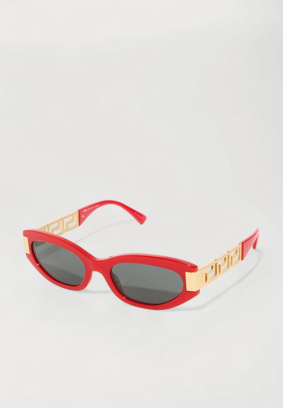 Солнцезащитные очки Versace Sunglasses, Full Red/Dark Grey/Red
Солнцезащитные очки Versace Sunglasses, Full Red/Dark Grey/Red
