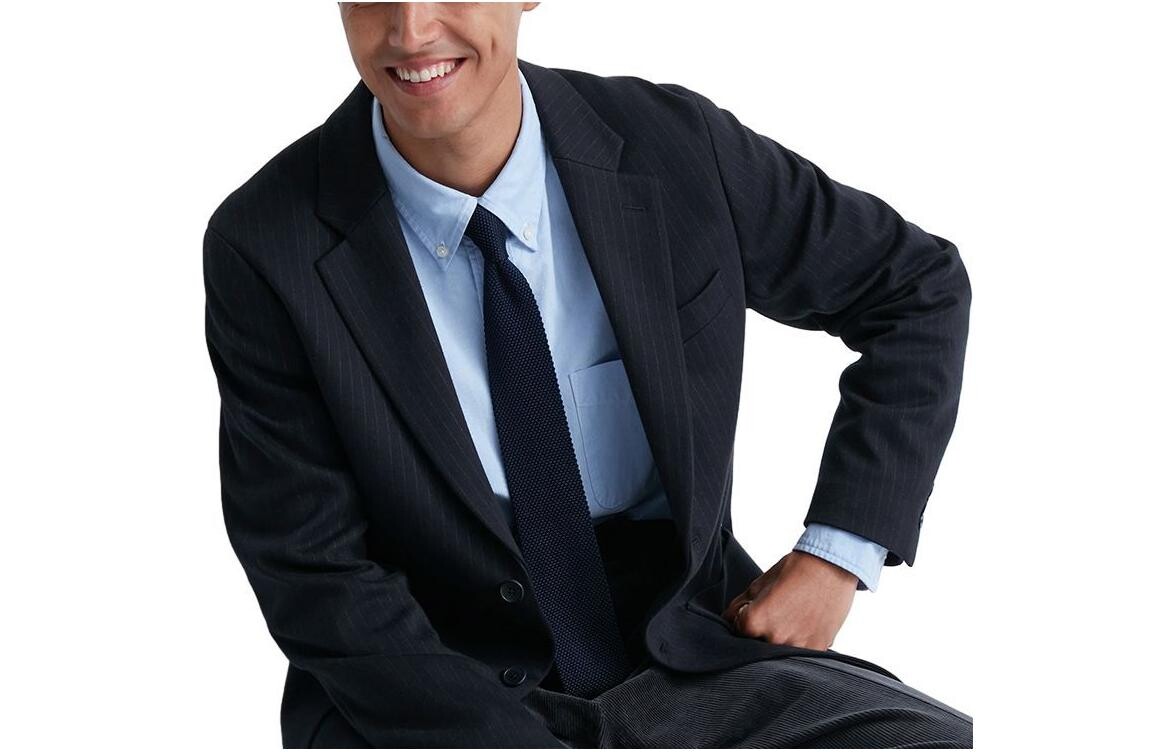 Деловой костюм унисекс темно-синий Uniqlo, темно-синий
Деловой костюм унисекс темно-синий Uniqlo, темно-синий