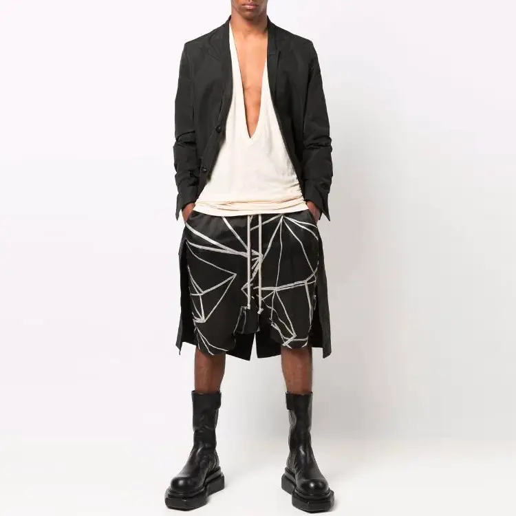 Повседневные шорты мужские черные Rick Owens, черный
Повседневные шорты мужские черные Rick Owens, черный