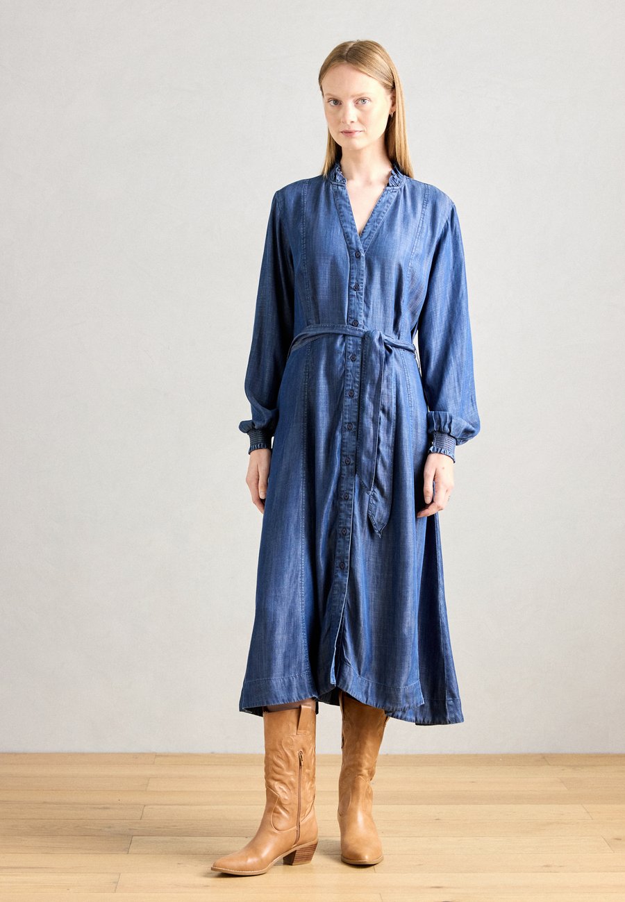 Платье Mos Mosh DOW DRESS, Salute Navy/Dark Blue
Платье Mos Mosh DOW DRESS, Salute Navy/Dark Blue