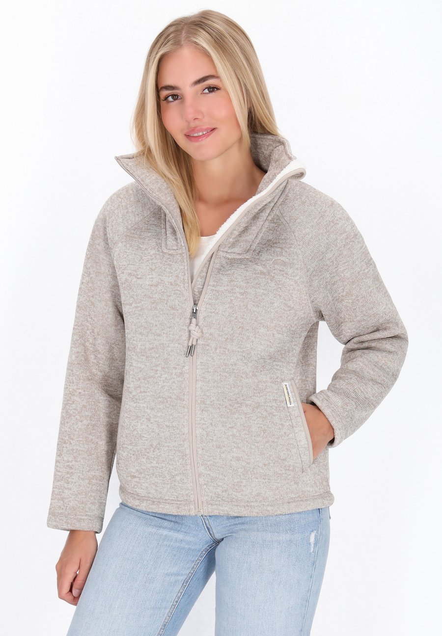 Кардиган Schmuddelwedda Cardigan, Ivory Melange/Off-White
Кардиган Schmuddelwedda Cardigan, Ivory Melange/Off-White