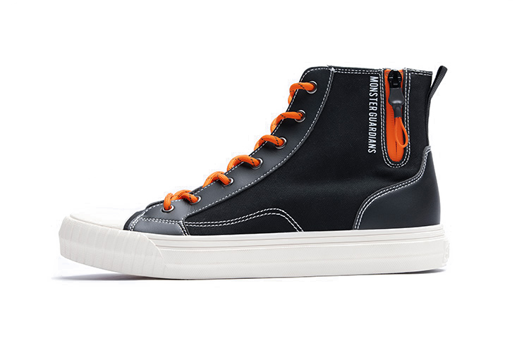 Мужские противоскользящие износостойкие высокие кроссовки для скейтбординга Monster Guardians, Peak White Snow Mountain White
Мужские противоскользящие износостойкие высокие кроссовки для скейтбординга Monster Guardians, Peak White Snow Mountain White