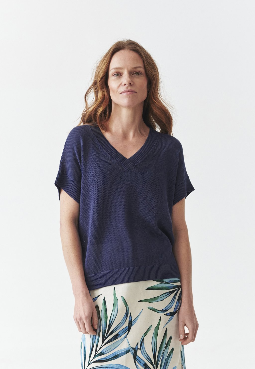 Футболка с принтом TATUUM, темно-синий
Футболка с принтом TATUUM, темно-синий