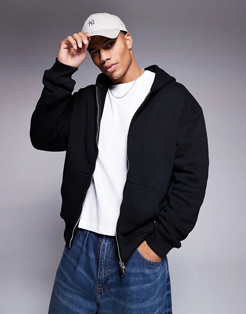 Стираная толстовка с капюшоном на молнии черного цвета The Couture Club
Стираная толстовка с капюшоном на молнии черного цвета The Couture Club