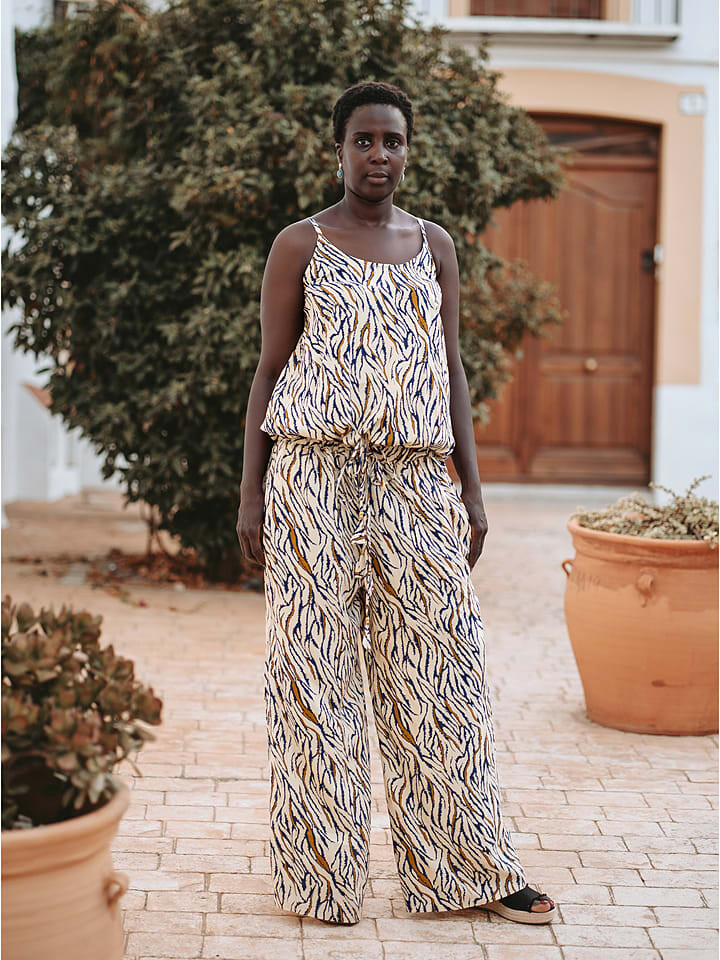 Тканевые брюки Isla Bonita by SIGRIS, бежевый
Тканевые брюки Isla Bonita by SIGRIS, бежевый