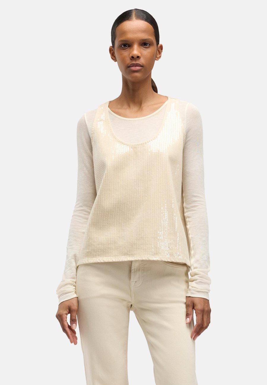 Топ 7 for all mankind Top, White/Off-White
Топ 7 for all mankind Top, White/Off-White