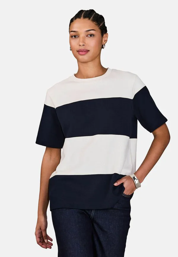 Плотная футболка с коротким рукавом и круглым вырезом, с принтом. Next, Navy Blue Ecru Stripe, Синий, Плотная футболка с коротким рукавом и круглым вырезом, с принтом. Next, Navy Blue Ecru Stripe
Плотная футболка с коротким рукавом и круглым вырезом, с принтом. Next, Navy Blue Ecru Stripe, Синий, Плотная футболка с коротким рукавом и круглым вырезом, с принтом. Next, Navy Blue Ecru Stripe