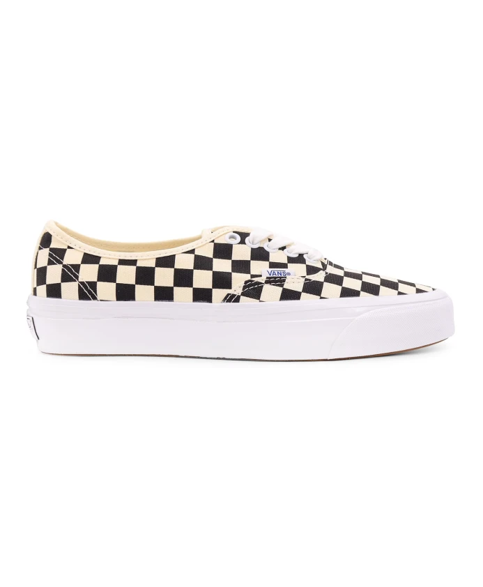 Клетчатые бежевые кроссовки Vans, бежевый
Клетчатые бежевые кроссовки Vans, бежевый
