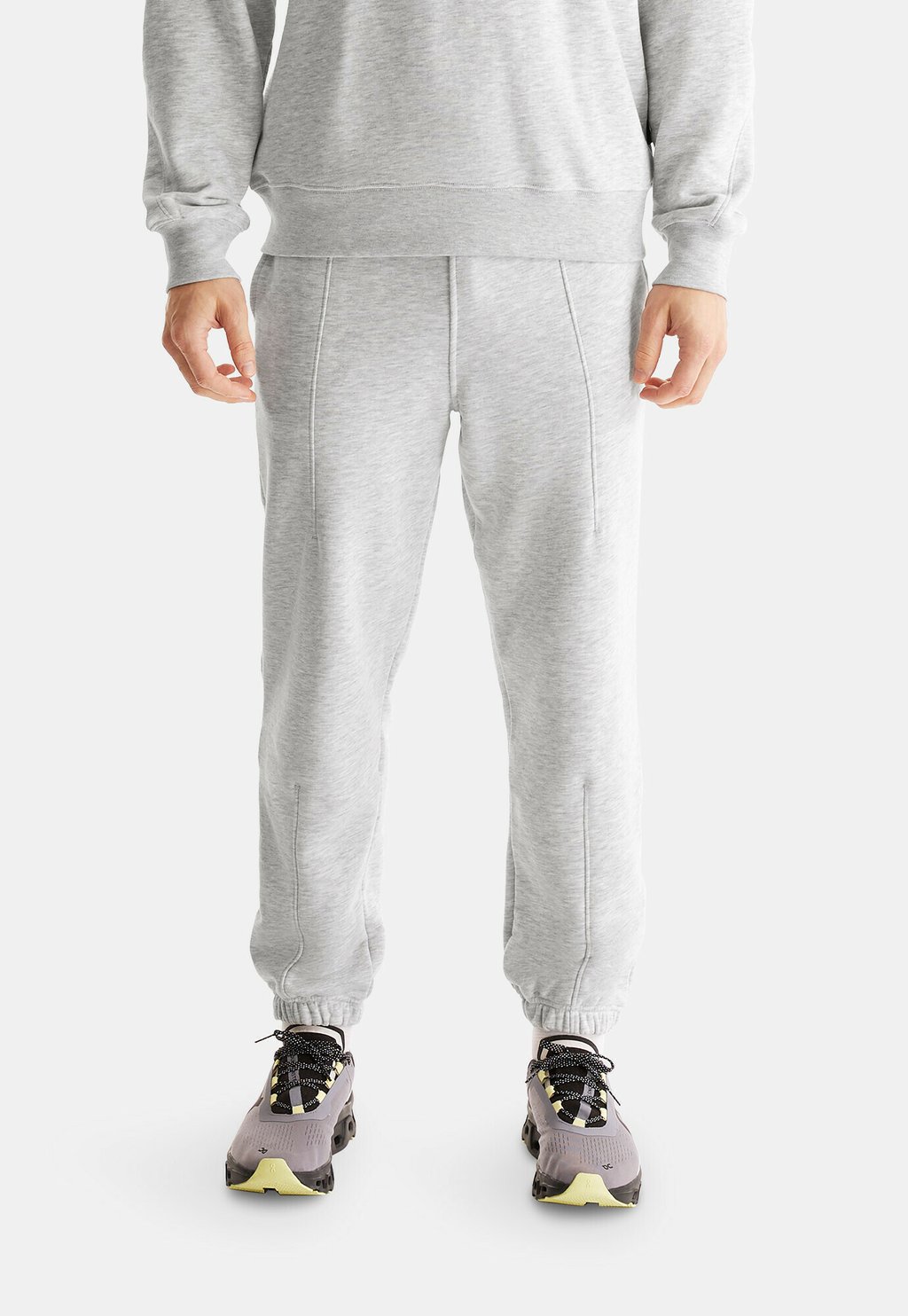 Спортивные брюки On, серый 
Спортивные брюки On, серый