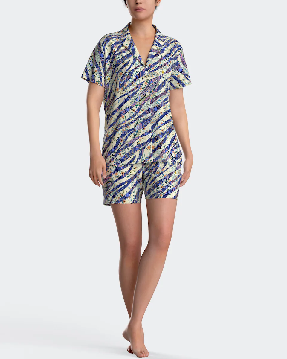 Женская короткая пижама с принтом на пуговицах Impetus, синий
Женская короткая пижама с принтом на пуговицах Impetus, синий