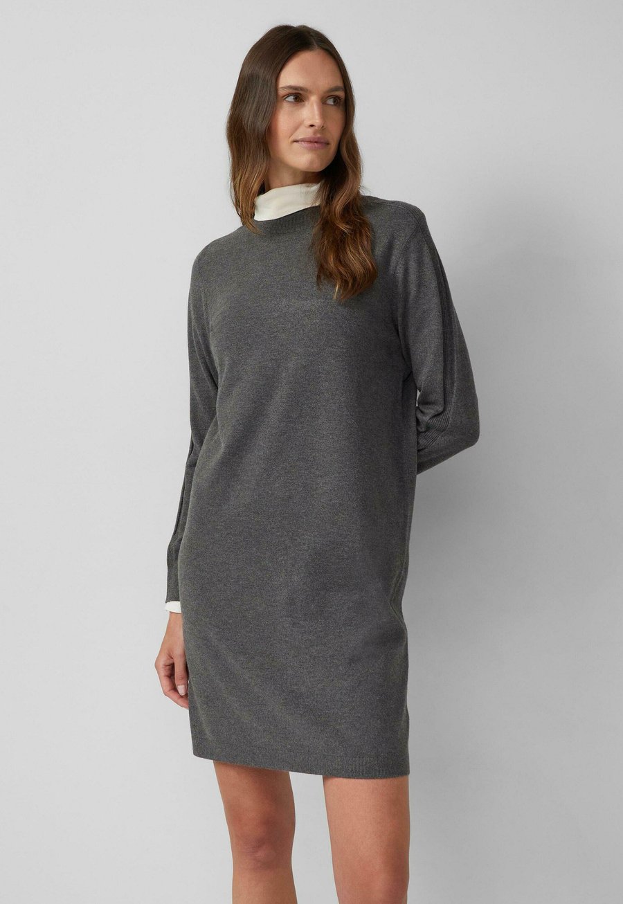 Платье s.Oliver Jumper dress, Graphit/Grey
Платье s.Oliver Jumper dress, Graphit/Grey