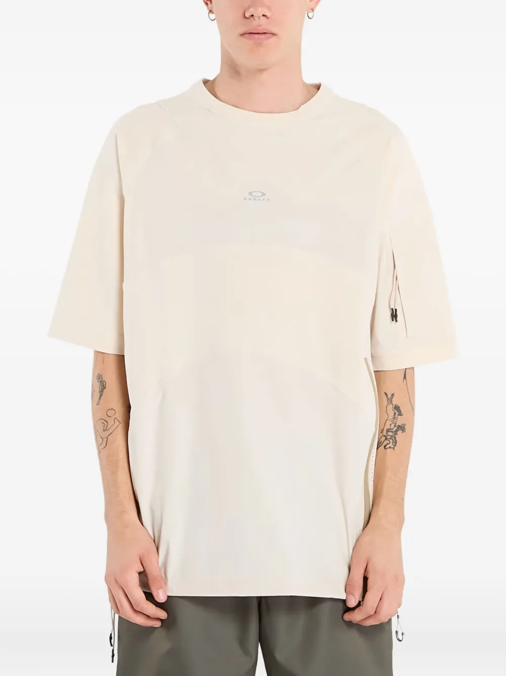 Футболка Latitude Soar с логотипом Oakley, бежевый
Футболка Latitude Soar с логотипом Oakley, бежевый