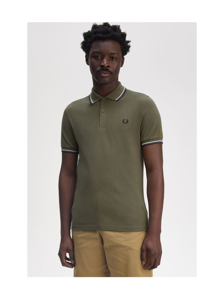 Fred Perry Рубашки-поло цвета хаки
Fred Perry Рубашки-поло цвета хаки