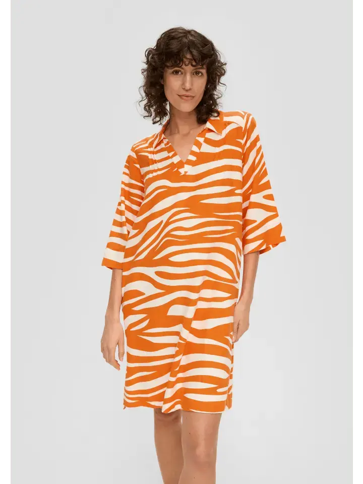 Короткое платье sOliver kurz, оранжевый
Короткое платье sOliver kurz, оранжевый