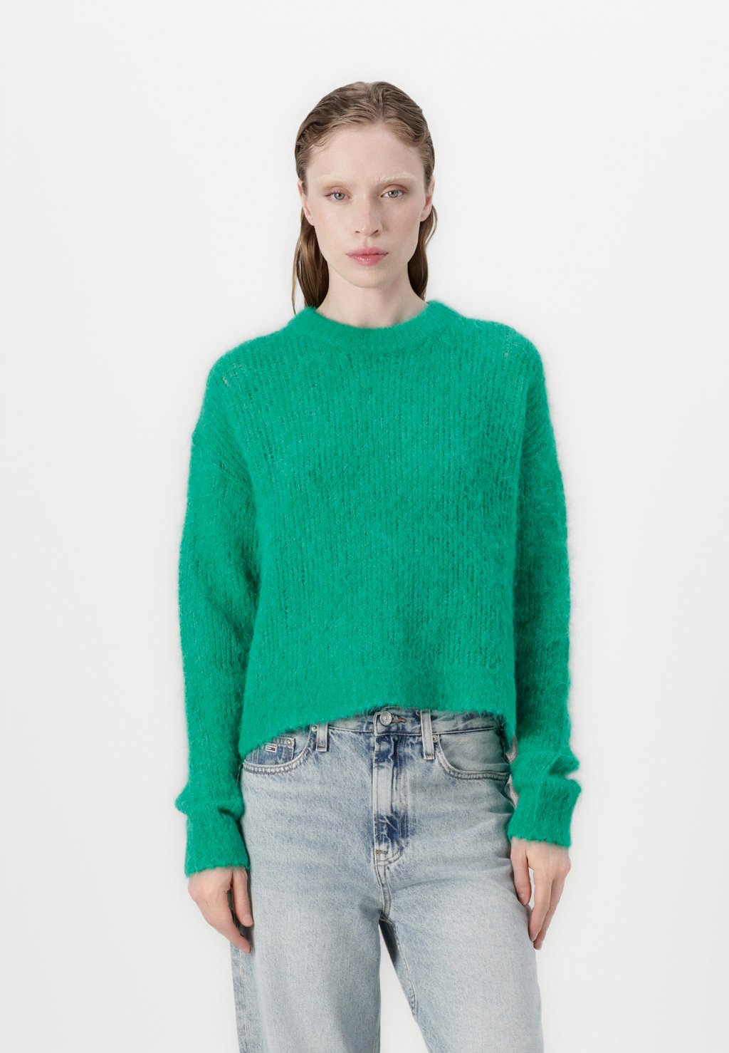 Свитер BYMI American Vintage, мятный
Свитер BYMI American Vintage, мятный