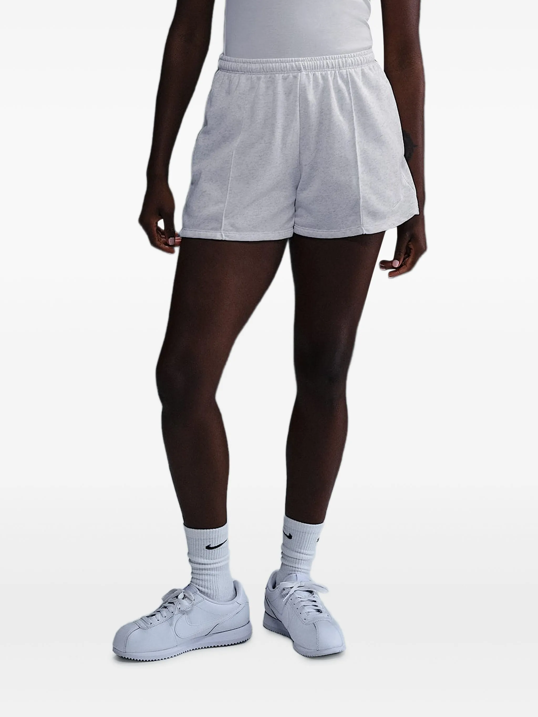 Шорты с декоративной строчкой Nike, серый
Шорты с декоративной строчкой Nike, серый