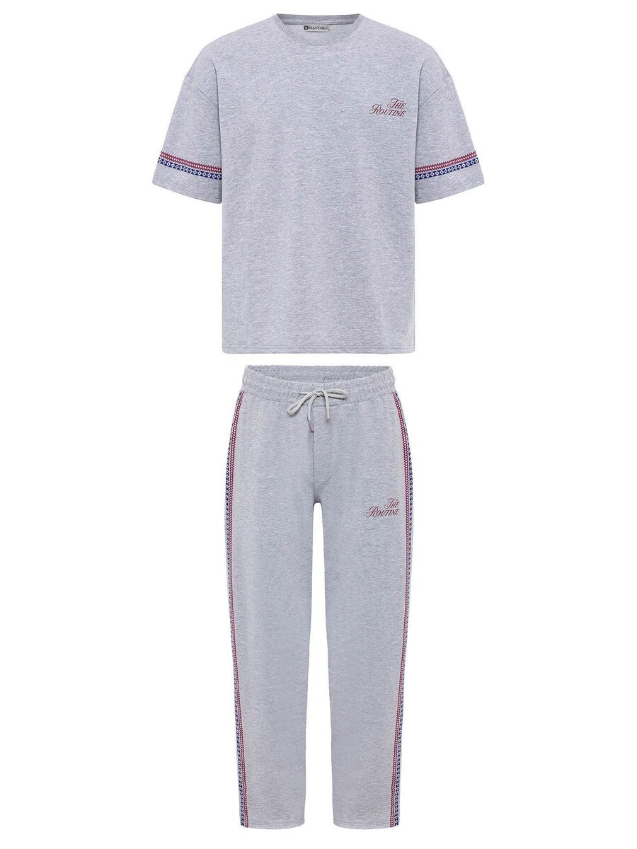 Спортивный костюм Dandalo Kevin, серый
Спортивный костюм Dandalo Kevin, серый