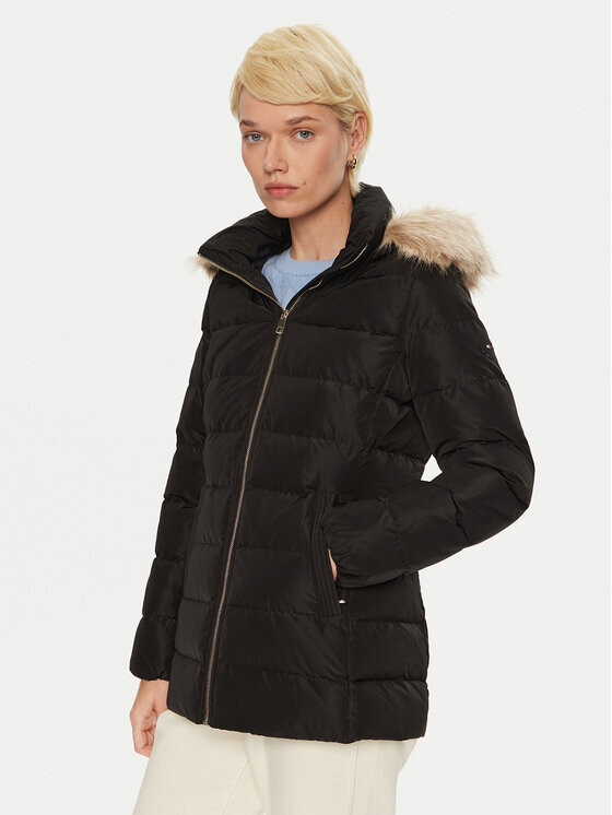 Пуховик стандартного кроя Tommy Hilfiger, черный
Пуховик стандартного кроя Tommy Hilfiger, черный