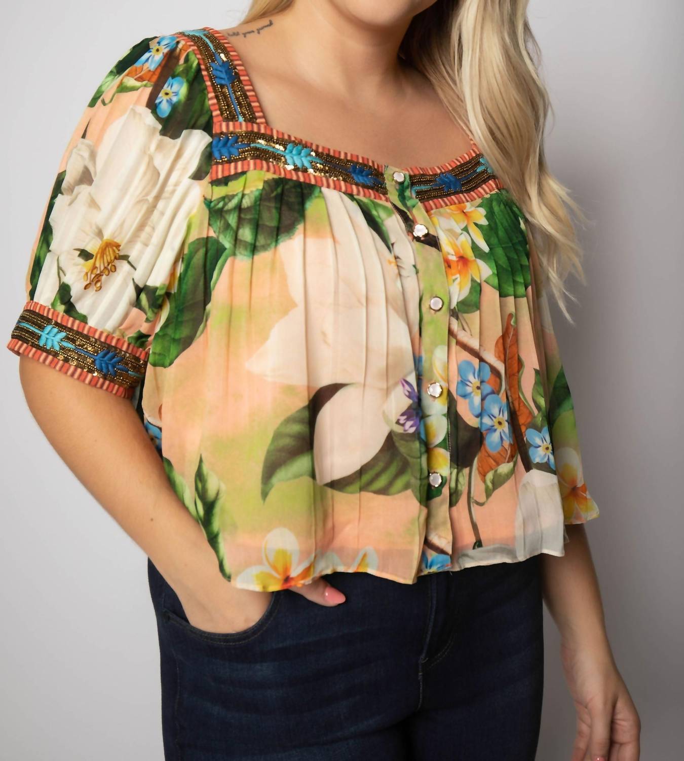 Многоцветная блузка Melody VERB, мультиколор
Многоцветная блузка Melody VERB, мультиколор