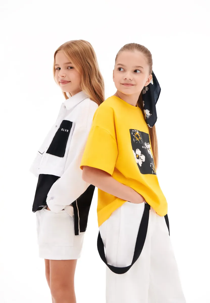 Футболка Gulliver с принтом спереди, желтый
Футболка Gulliver с принтом спереди, желтый