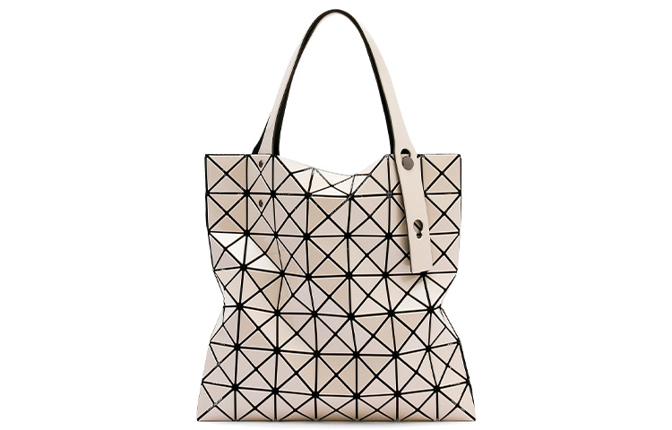 Prism PVC Одноплечевая Сумка Женская Бежевая ISSEY MIYAKE
Prism PVC Одноплечевая Сумка Женская Бежевая ISSEY MIYAKE