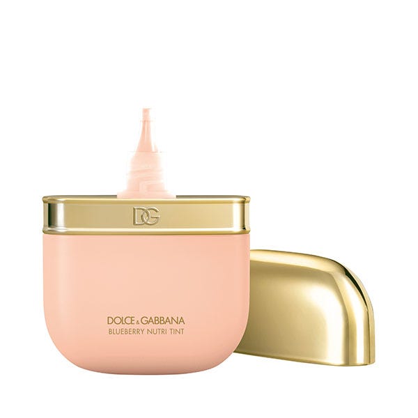 Тональный крем с естественным финишем DOLCE & GABBANA Blueberry Nutri Tint, 3W
Тональный крем с естественным финишем DOLCE & GABBANA Blueberry Nutri Tint, 3W