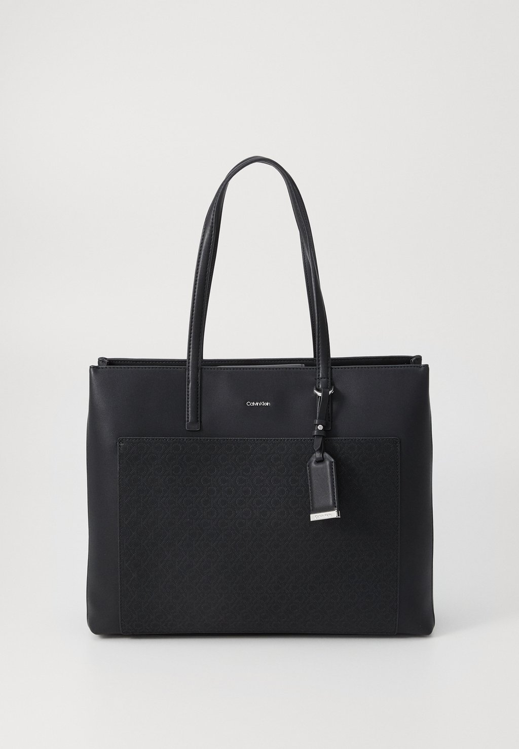 Сумка-тоут Calvin Klein, черный
Сумка-тоут Calvin Klein, черный