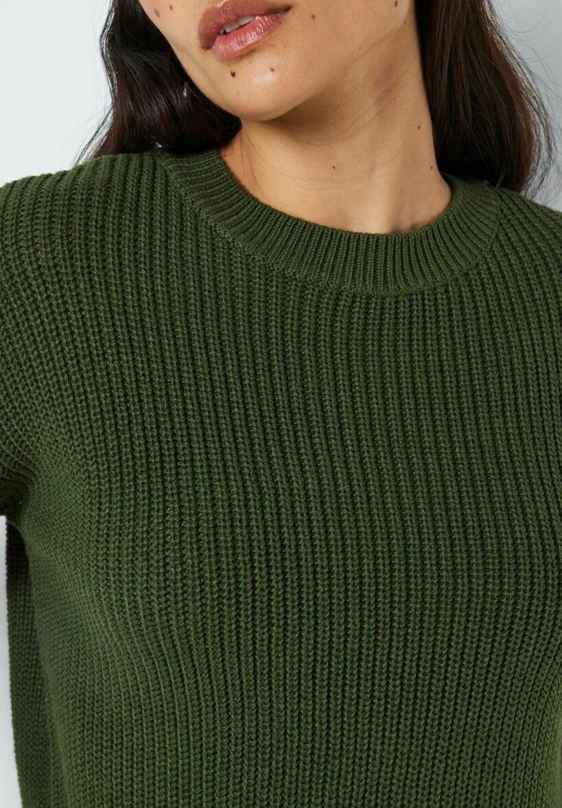 Свитер Nmmaysa L/S O-Neck Noos Noisy May, зеленый комбу
Свитер Nmmaysa L/S O-Neck Noos Noisy May, зеленый комбу