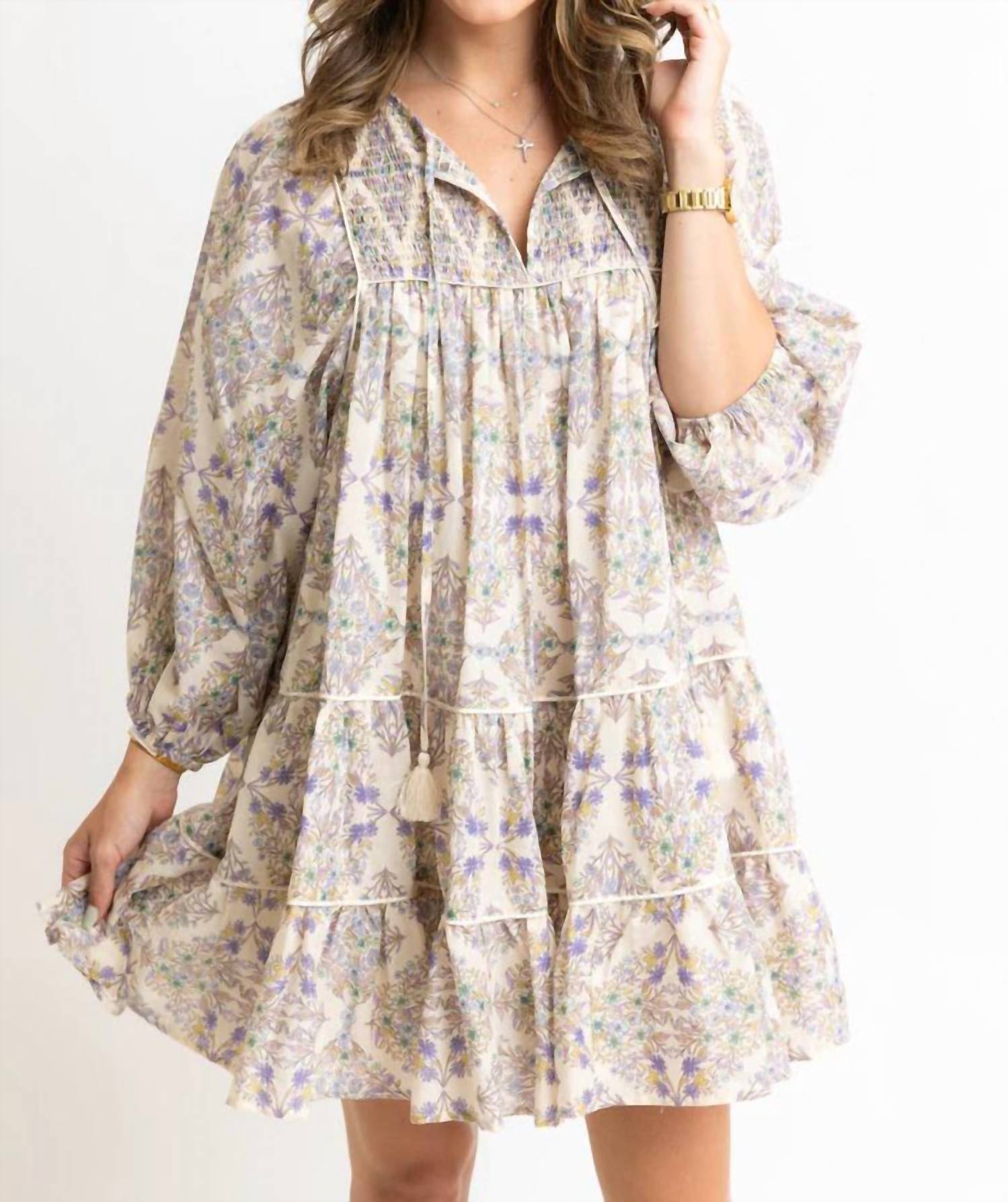 Бохо платье с цветочным принтом в лавандовых тонах Karlie
Бохо платье с цветочным принтом в лавандовых тонах Karlie