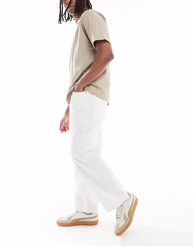 Мешковатые джинсы Bershka jauquard цвета экрю
Мешковатые джинсы Bershka jauquard цвета экрю