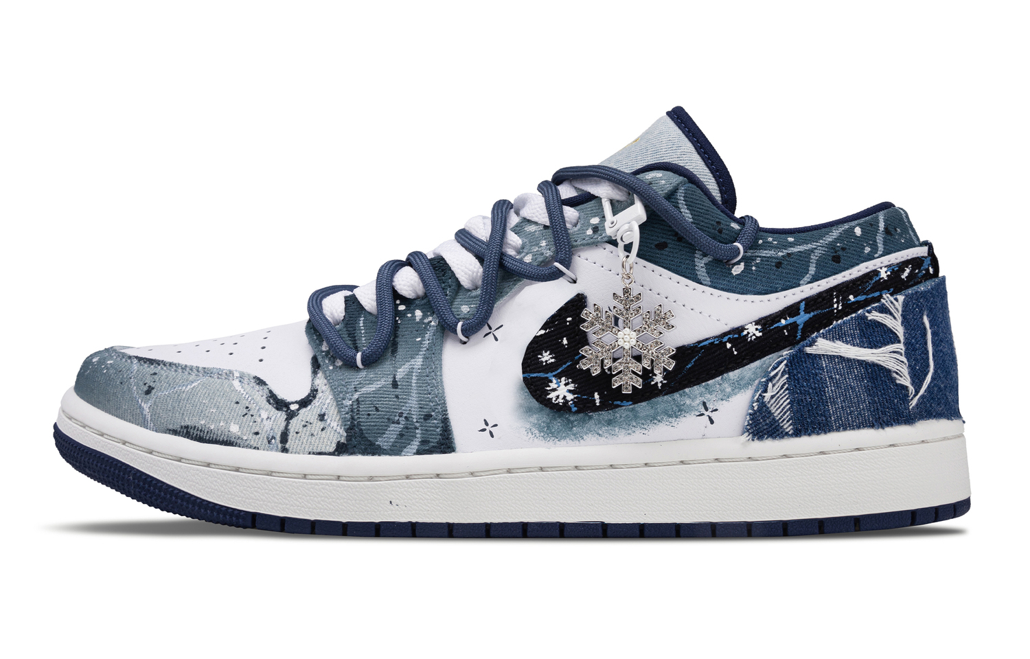 Jordan Air 1 Retrospective устойчивые к истиранию низкие кеды в винтажном стиле мужские ink blue
Jordan Air 1 Retrospective устойчивые к истиранию низкие кеды в винтажном стиле мужские ink blue