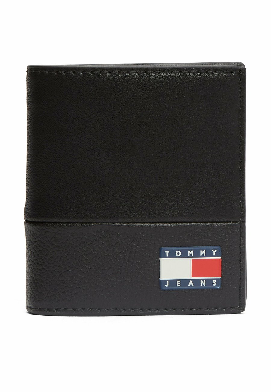 Кошелек Tommy Jeans HERITAGE CREDIT CARD AND COIN , Black
Кошелек Tommy Jeans HERITAGE CREDIT CARD AND COIN , Black