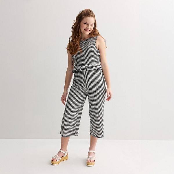 Детский комбинезон с баской в горошек и заколкой для волос Knit Works
Детский комбинезон с баской в горошек и заколкой для волос Knit Works