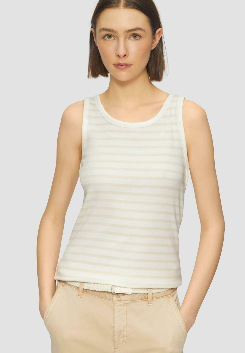 Топ s.Oliver, бежевый
Топ s.Oliver, бежевый