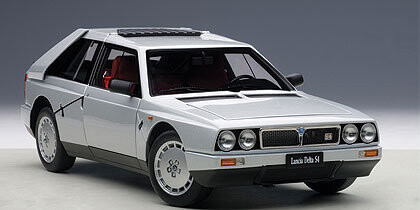 Autoart Lancia Delta S4 1985 (Серый) 1:18 74772
Autoart Lancia Delta S4 1985 (Серый) 1:18 74772