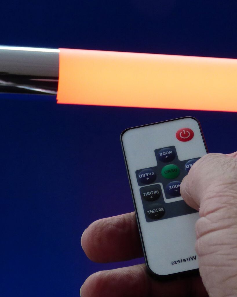 4046 Светодиодный мягкий тональный RGB-подсветка, матовый, 12 В, 0,80 м, радиочастотный пульт дистанционного управления, зажимы Xenon
4046 Светодиодный мягкий тональный RGB-подсветка, матовый, 12 В, 0,80 м, радиочастотный пульт дистанционного управления, зажимы Xenon