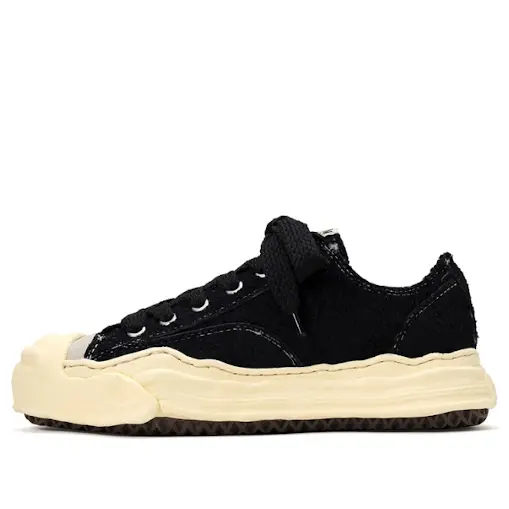Кроссовки hank low original sole broken suede 'black' Maison Mihara Yasuhiro, черный
Кроссовки hank low original sole broken suede 'black' Maison Mihara Yasuhiro, черный